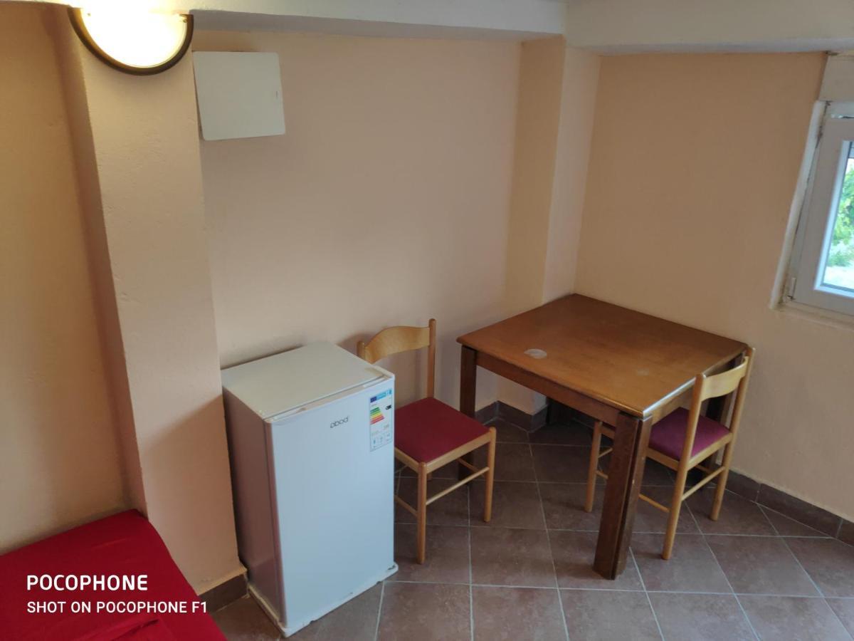 Apartman Pavle 2 Virpazar Eksteriør bilde